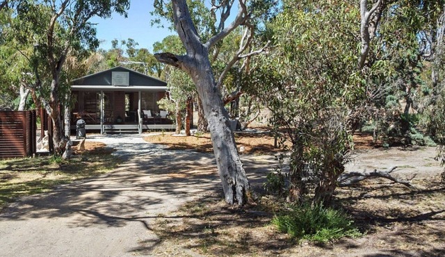 Alula Cottage by Wine Coast Holidays