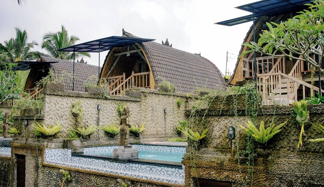 Alvia Joglo House with Private Pool