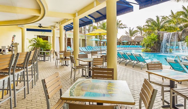 Always a Great Idea To Unwind! 4 Partial Ocean King Units, Pool, Beachfront!