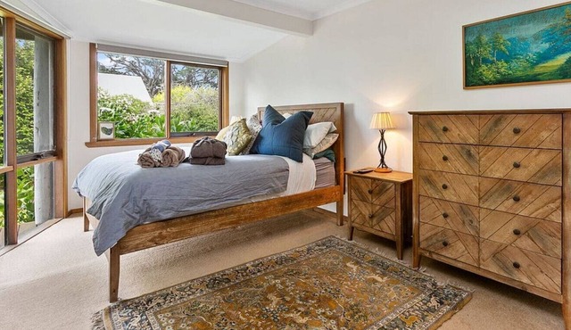 ALYESKA ORGANIC FARMHOUSE - spectacular views