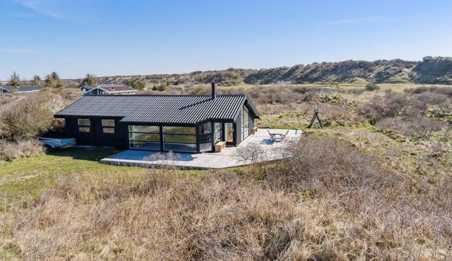 "Amalie" - 650m from the sea by Interhome