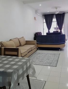 AMAN Homestay Senawang musliim only