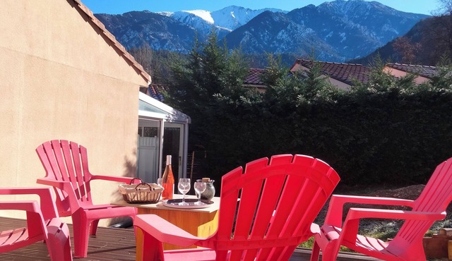 Amandier du Canigou A new, single-storey, detached house facing the Canigou mountains