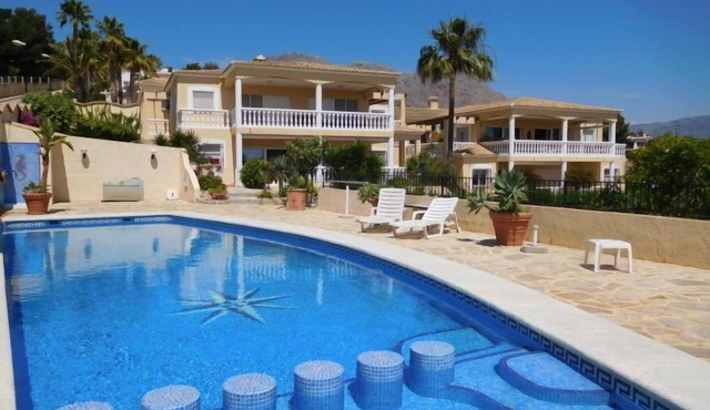 Amanecer by Interhome
