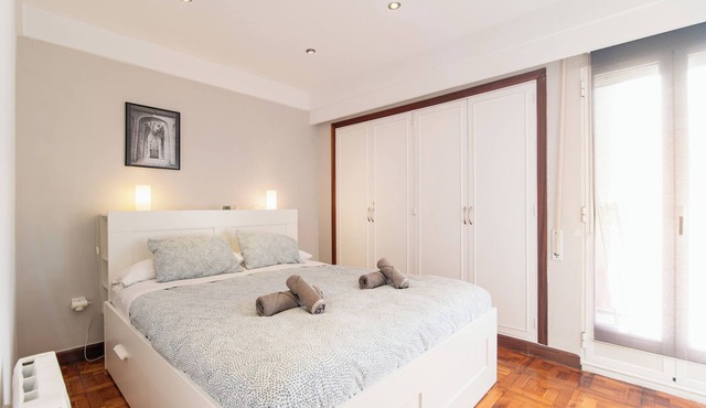 Amara Apartmnt *AMONAREN ETXEA*. Free WiFi, ROOMS, rent parking.