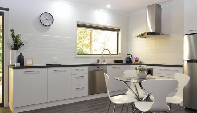 Amaroo Retreat Halls Gap, Free unlimited WIFI.