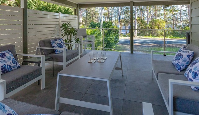 Amaroo Sunset Lodge - Pacific Palms Holidays