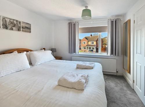 Amaya Nine Sleeps 7 Large 4 bed house - Bottesford