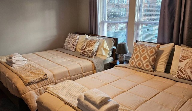 Amazed 3 Bd Hillside House