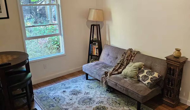 Amazing 1-bedroom apartment in Miranda perfect for your getaway