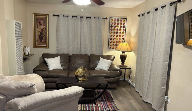 Amazing 1-bedroom townhome with AC in San Antonio
