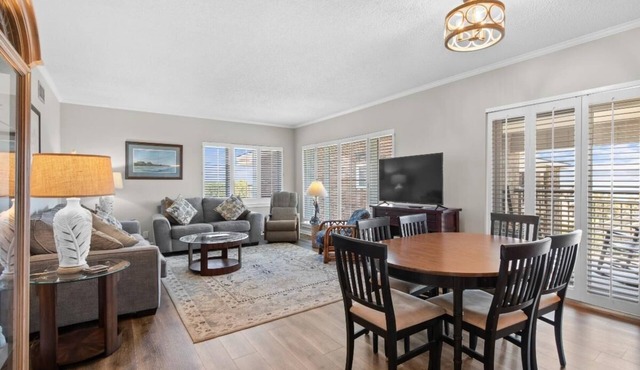 Amazing 2 Bdrm Oceanview 4th Flr