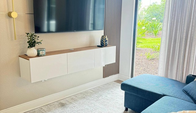 Amazing 2-bedroom apartment with WiFi, AC in fabulous Orlando