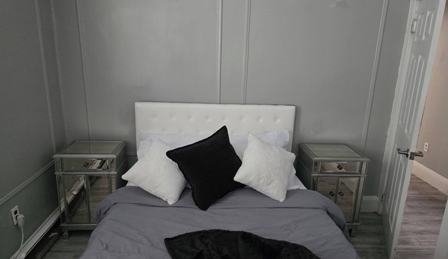 Amazing 2-bedroom home away from home next door to Newark International Airport.