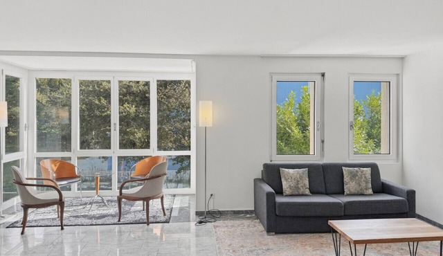 Amazing 2BR flat: spacious and central (Duke2)