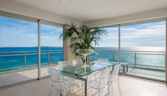 Amazing 3-BDR | Panoramic Sea Views