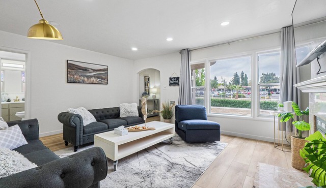 Amazing 3-bedroom house with WiFi in San Jose