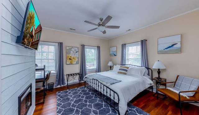 Amazing 3 BR House/Downtown New Bern/Sleeps 8