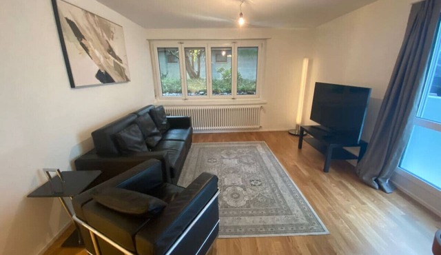 Amazing 3BR flat in the city centre (Sky9)