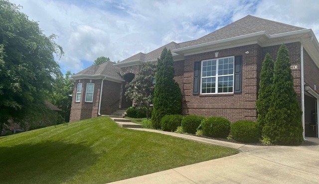 Amazing 4-bedroom home available for PGA Championship 2 .5 miles from Valhalla