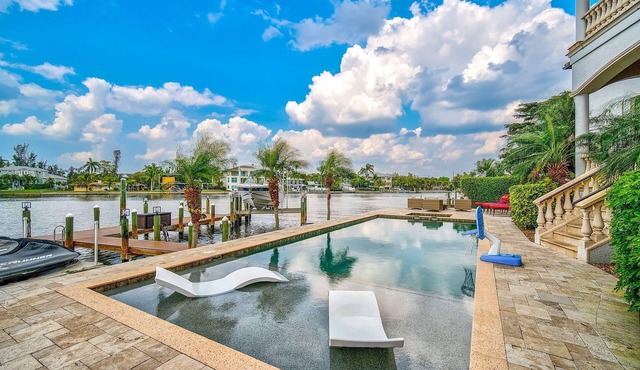 AMAZING 4 level SIESTA KEY home on large water with dock, crows nest, spa/pool