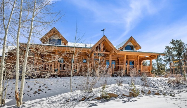 Amazing 5000 Square Ft Estate On 70 Secluded Acres