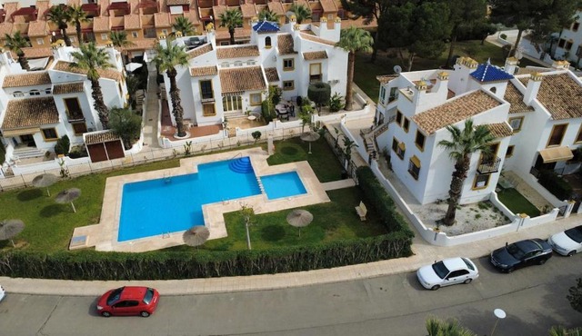 Amazing 6 bed Townhouse Villa Valencia