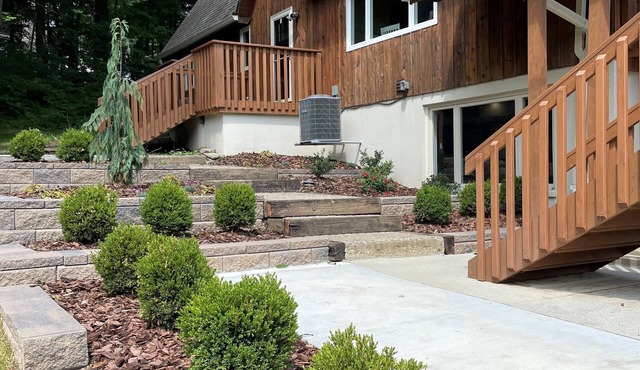 Amazing Aframe NEAR ARK ENCOUNTER