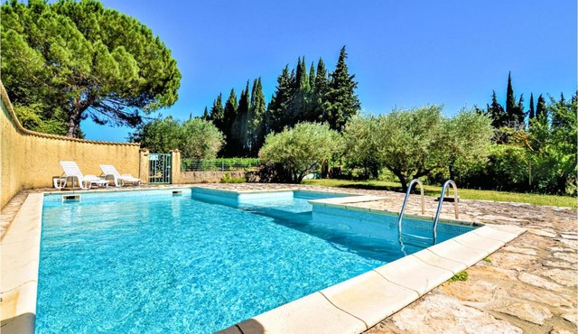 Amazing apartment in St, Paulet de Caisson with 1 Bedrooms, WiFi and Outdoor swimming pool