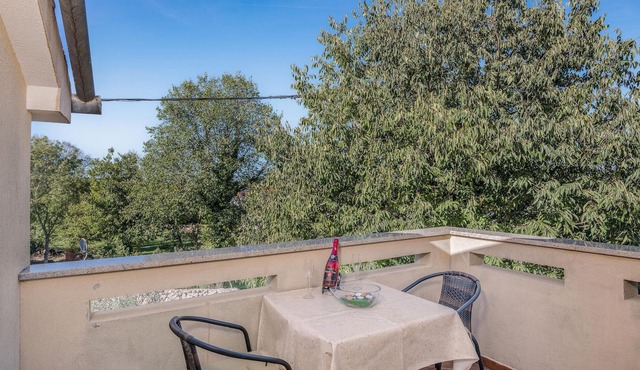 Amazing apartment in Malinska Dubasnica with WiFi