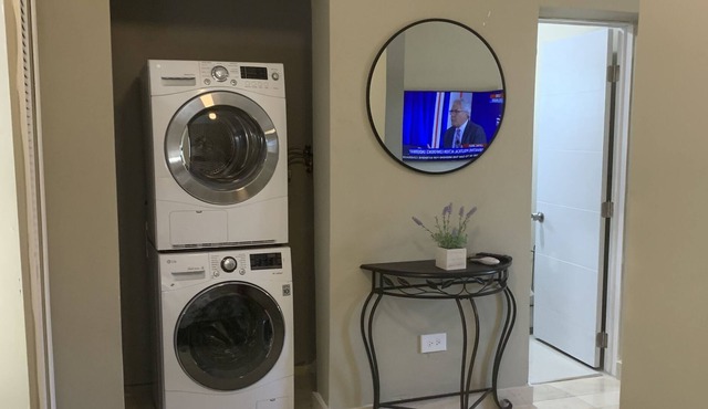 Amazing Apartment close to the Beach ,mall ,Park and more