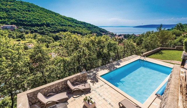 Amazing apartment in Moscenicka Draga