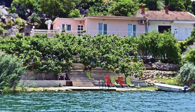 Amazing apartment in Bacinska jezera