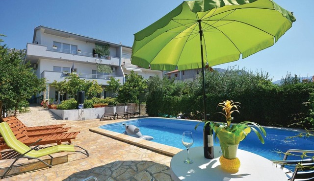 Amazing apartment in Kastel Sucurac