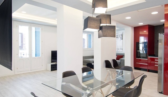 Amazing Apartment by Kivoya in the heart of Madrid