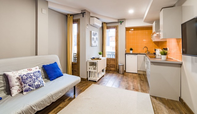 Amazing apartment with A/C (cool and heat) and internet located at Navacerrada town!