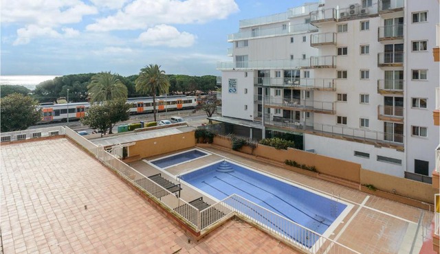 Amazing Apartment In Malgrat De Mar With Kitchen