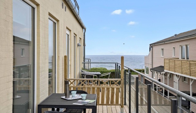 Amazing apartment in Allinge with WiFi