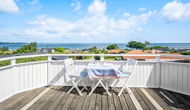 Amazing apartment in Asperup with sauna