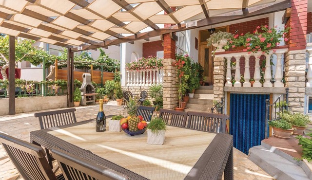 Amazing apartment in Biograd with WiFi