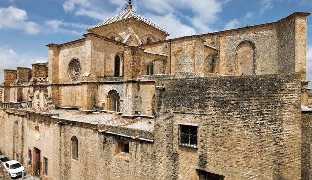 Amazing apartment in Carmona with WiFi