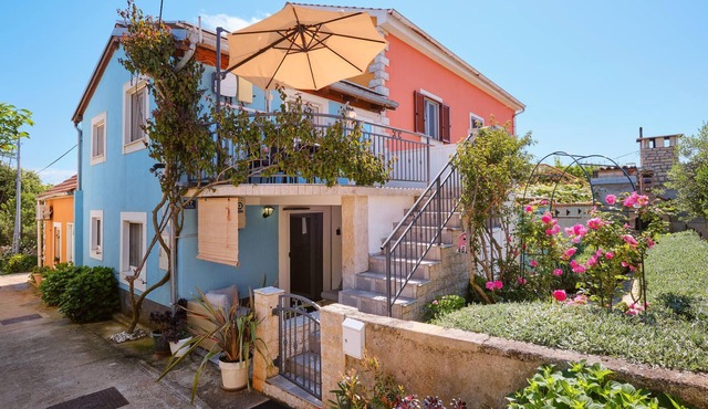 Amazing apartment in Ilovik