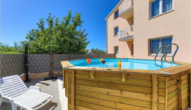 Amazing apartment in Kastel Novi w/ Outdoor swimming pool and 2 Bedrooms