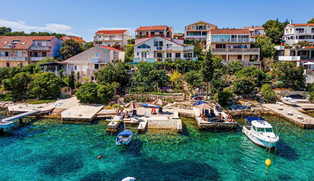 Amazing apartment in Lumbarda with WiFi