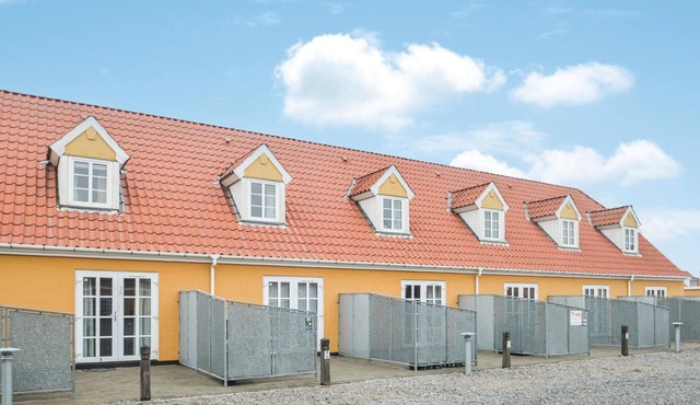 Amazing apartment in Løkken with WiFi