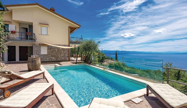 Amazing apartment in Matulji