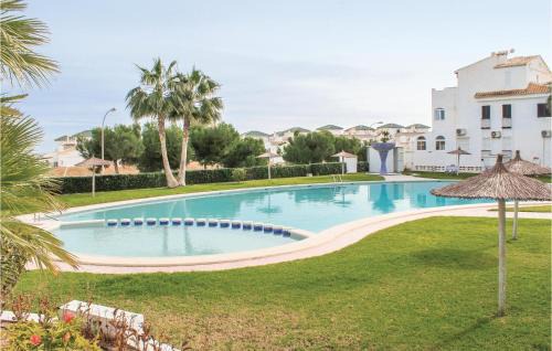 Amazing Apartment In Torreviejala Mata