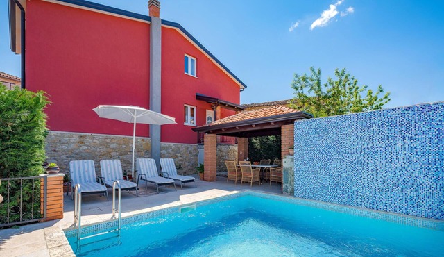 Amazing apartment in Vizinada