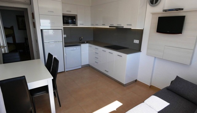 Amazing apartment on the seafront in Roses Inmosantos Oasis A1
