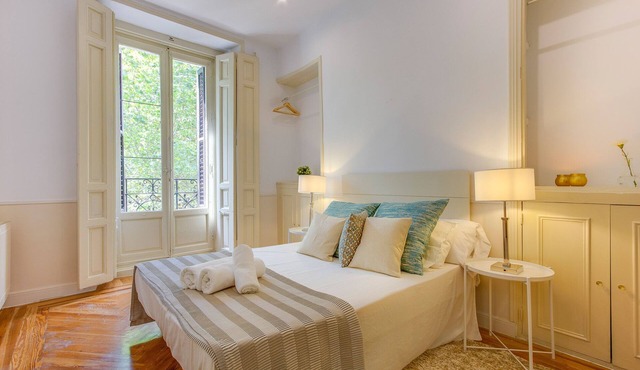 Amazing apt in front of Plaza de España